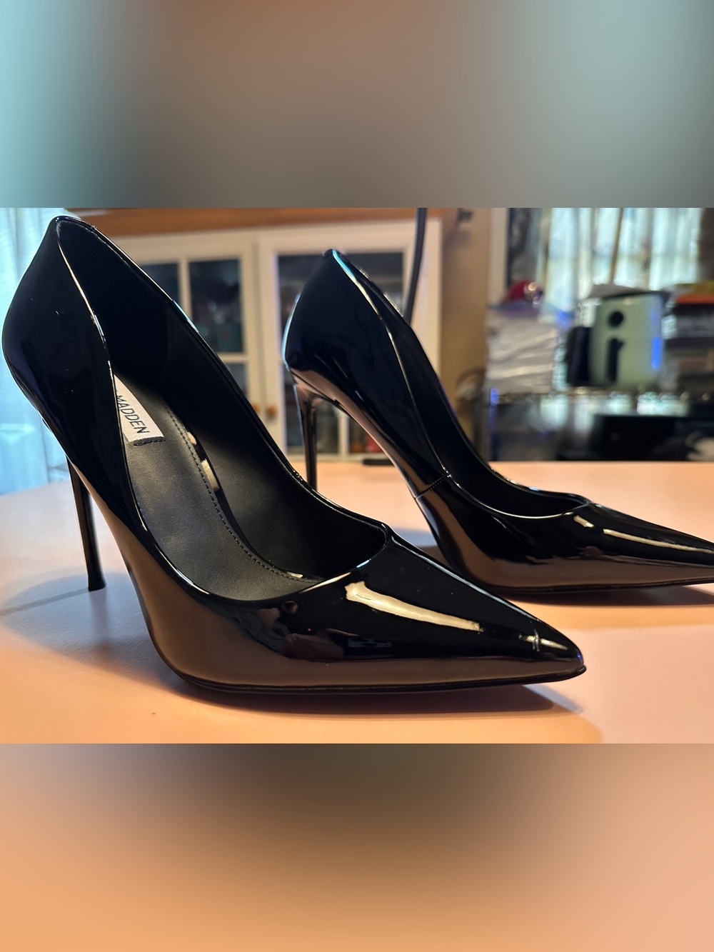 EUC Steve Madden Daisie Black Patent Pointed-Toe Stiletto Pumps